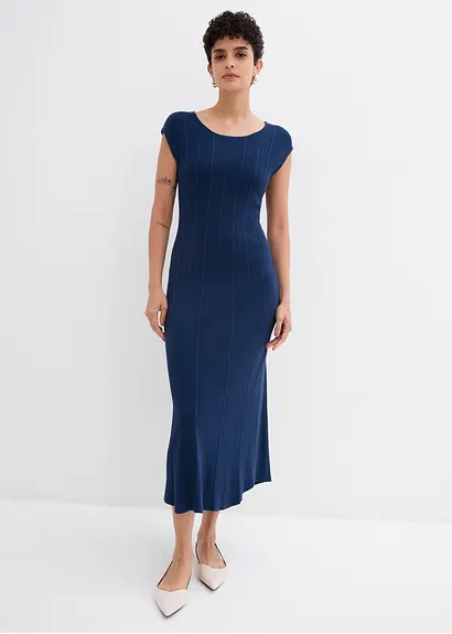 Bonprix Tailliertes Ärmelloses Strickkleid In Midilänge - Blau