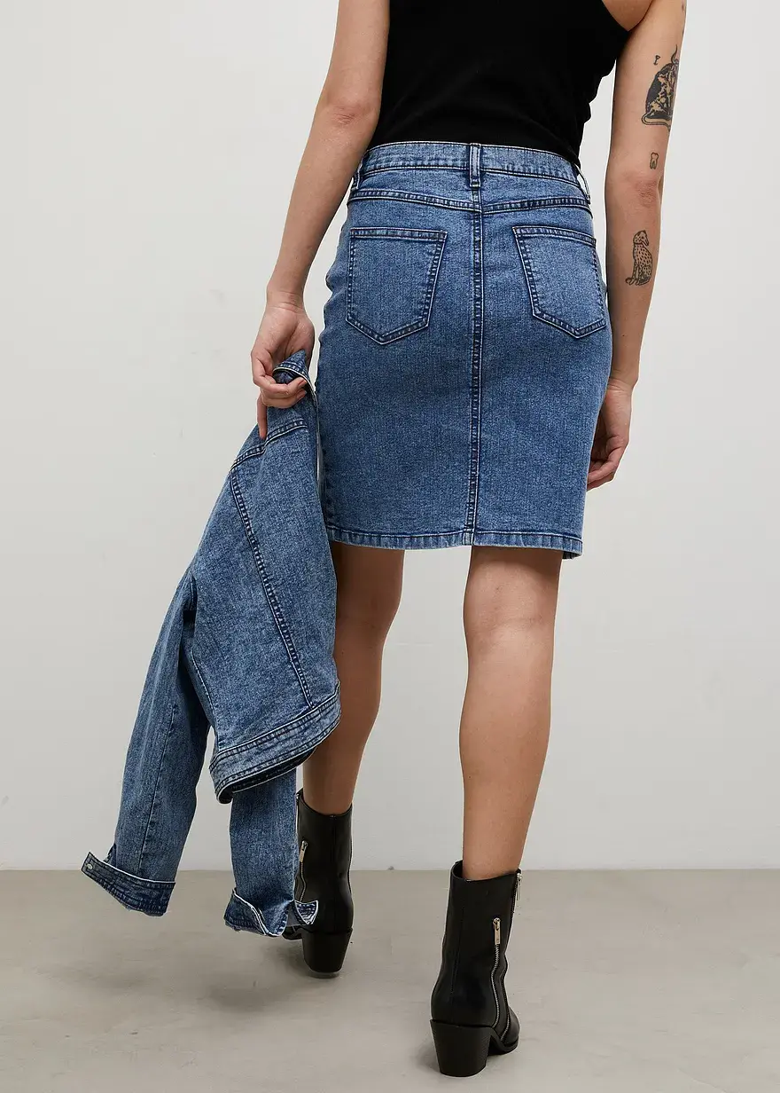 Bonprix Trendiger Mini-Jeansrock Mit Coolen Nieten - Blau