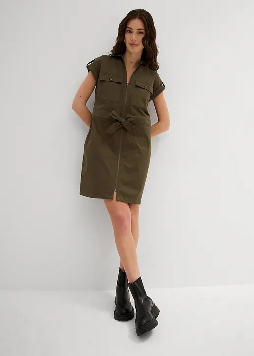 Bonprix Trendiges Twill-Kleid Mit Cargo-Details Und Verstellbaren Bindeband In Der Taille In Legerer Passform