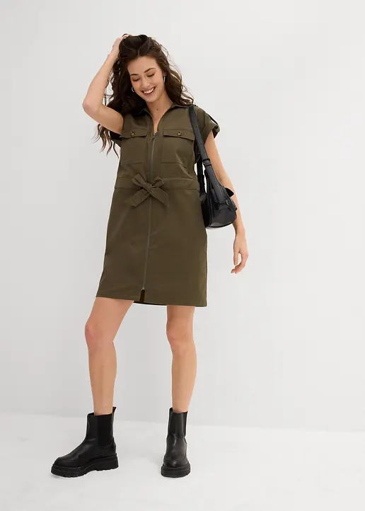 Bonprix Trendiges Twill-Kleid Mit Cargo-Details Und Verstellbaren Bindeband In Der Taille In Legerer Passform