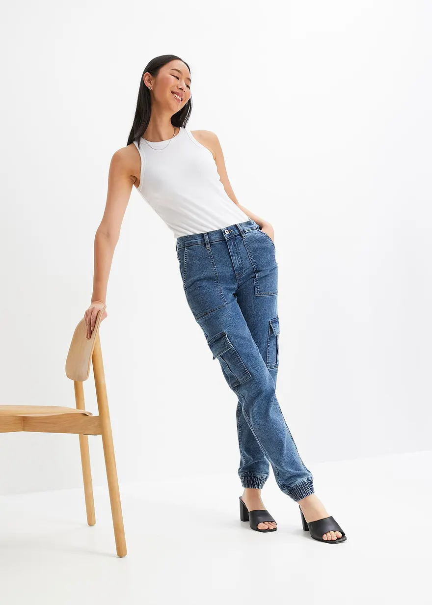 Bonprix Trendy Cargo-Jeans Mit Aufgesetzten Taschen - Blau Regular