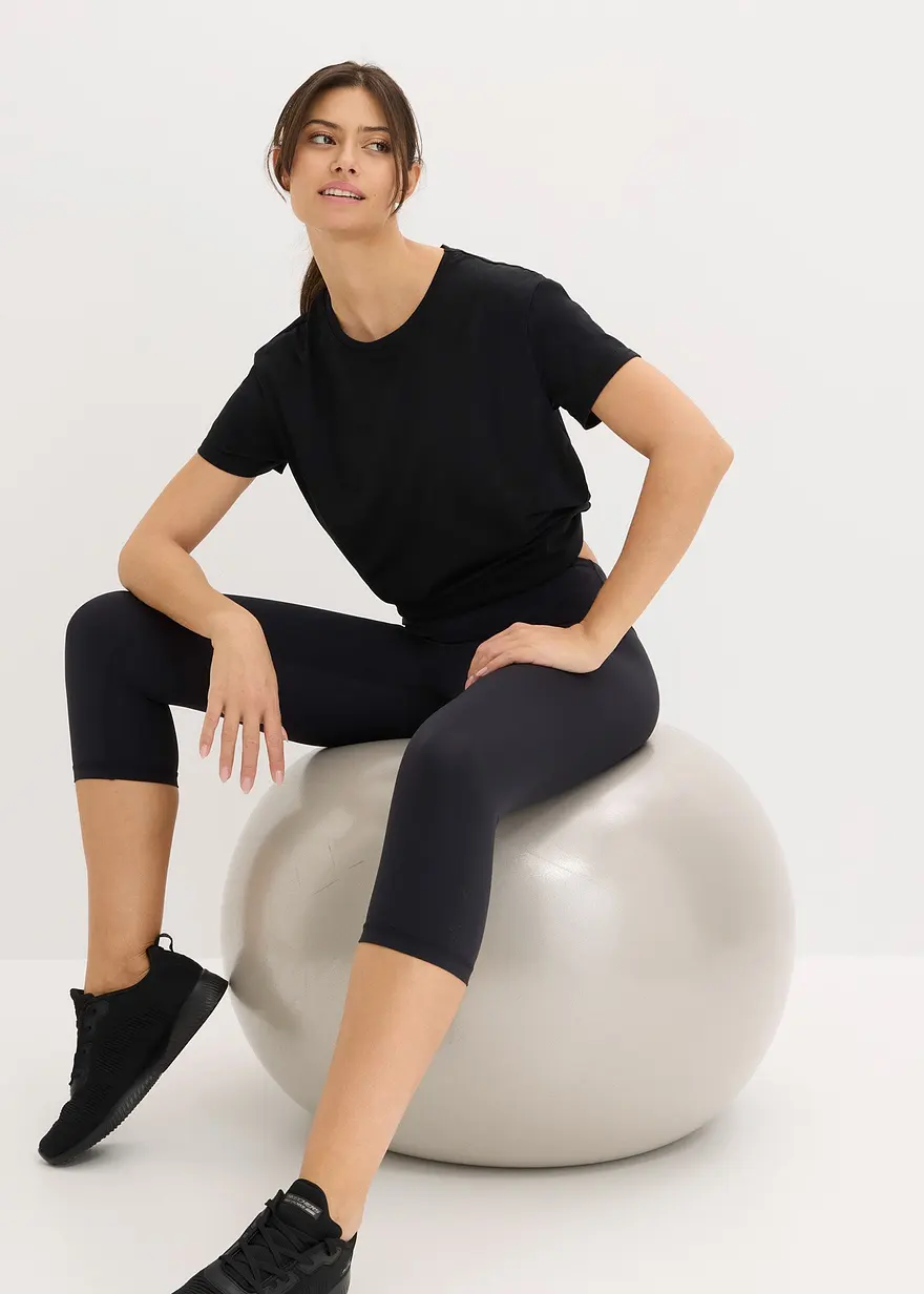 Bonprix Ultra Leichte Sport-Capri-Leggings Wie Eine Zweite Haut Aus Weicher Anschmiegsamer Qualität Mit Quick Dry Funktion