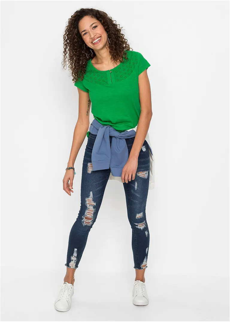 Bonprix Verspieltes Shirt Mit Süßen Blumendetails - Grün