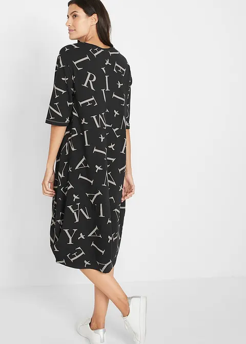 Bonprix Weit Geschnittenes Kleid Mit Taschen Und Dekorativer Knopfleiste
