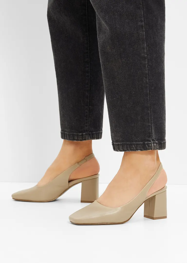 Bonprix Zeitloser Pumps Mit Eckiger Zehenpartie Und Bequemem Blockabsatz